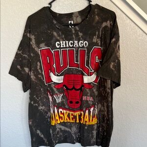 Chicago Bulls distressed  Graphic T-Shirt